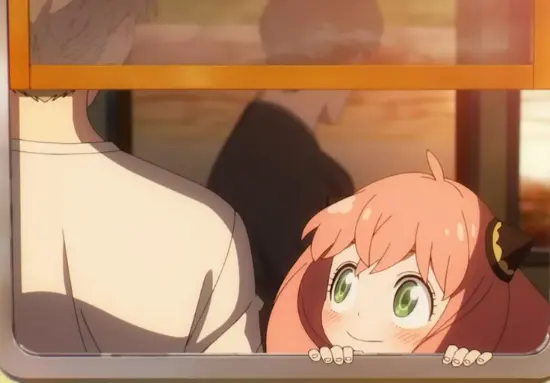 Thế giới trong mắt Anya là một cuộc chiến được người lớn tô hồng.